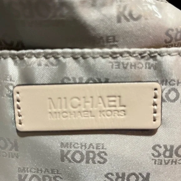 MICHAEL MICHAEL KORS Jet Set Luggage Leather Tote Bag NWT